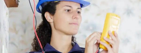 Licensed Electrician Charlotte for Indoor and Outdoor Wiring